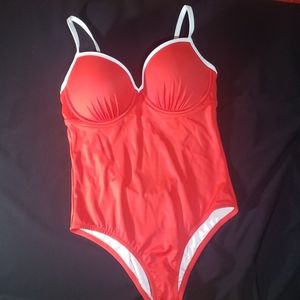 Shade & Shore: One Piece Suit Sz:34D